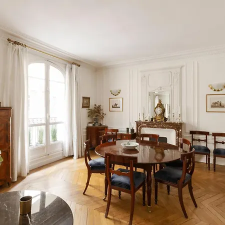 Appartement The Parisian Salon